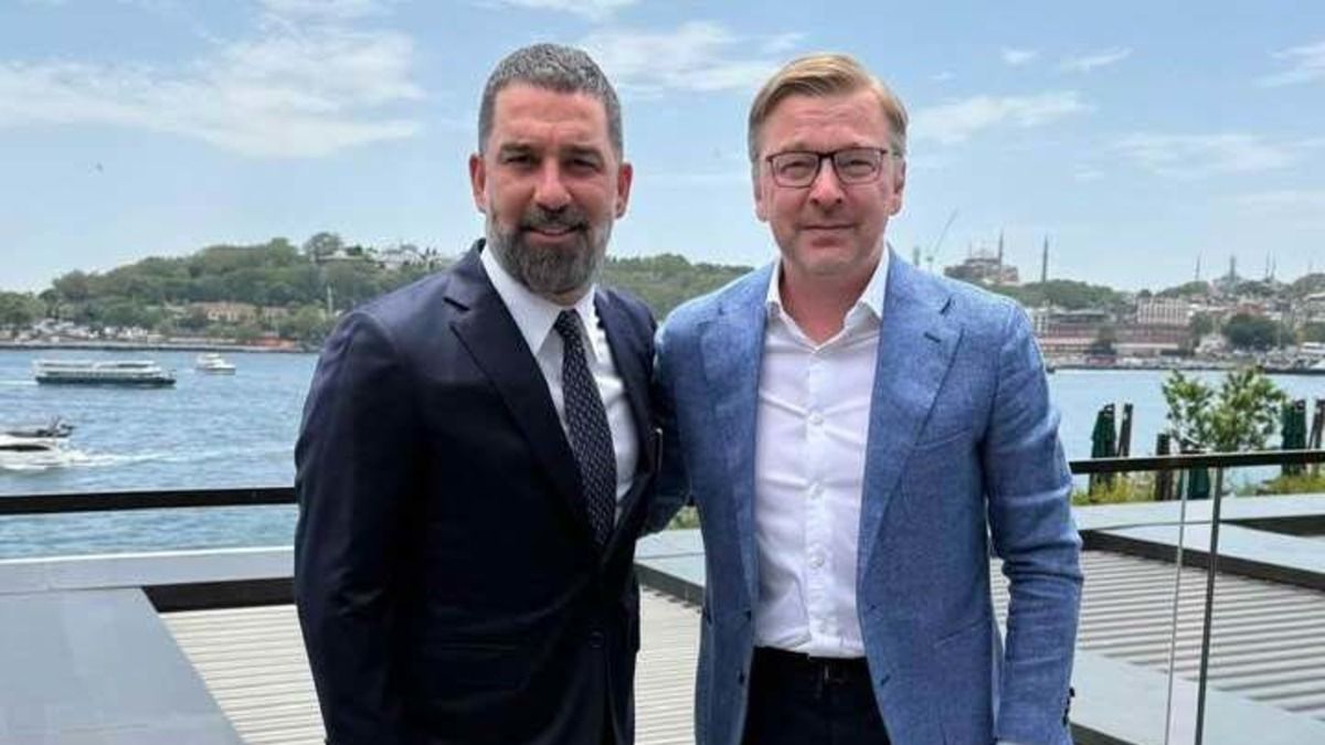 Шахтер назначил тренером Арда Турана - комментарий Сергей Палкин Шахтер назначил тренером Арда Турана - комментарий Сергей Палкин