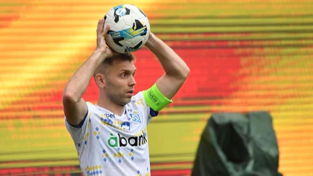 Караваєв продовжив контракт з Динамо Караваєв продовжив контракт з Динамо