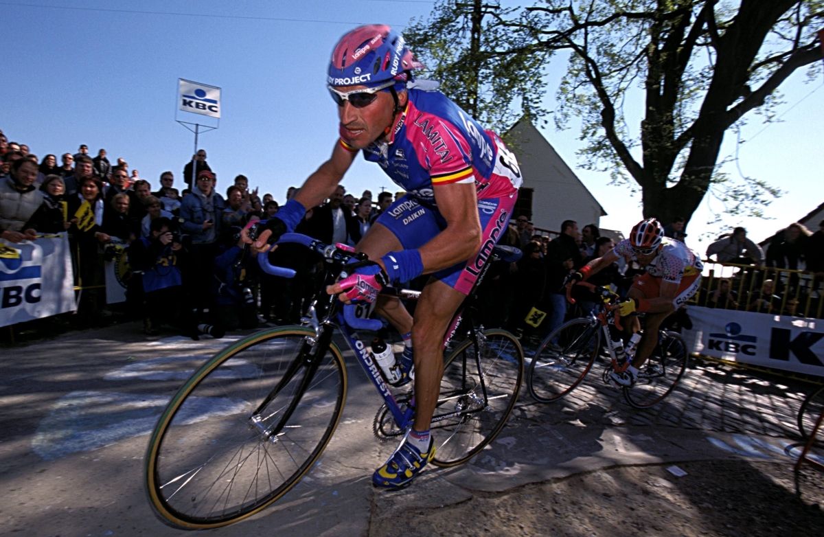 Помер Люк Дірксенс - причина смерті, що відомо про бельгійського велогонщика Помер Люк Дірксенс - причина смерті, що відомо про бельгійського велогонщика