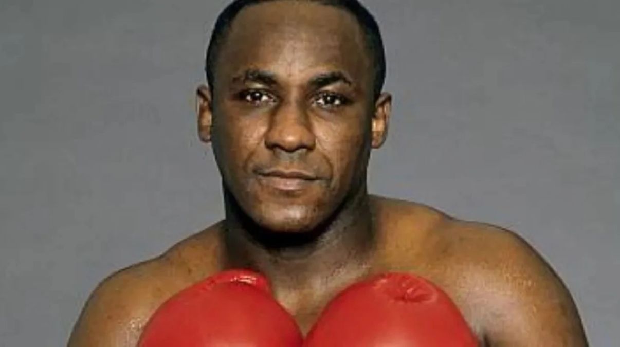 Умер Майк Маккалум - что известно о карьере ямайского боксера Умер Майк Маккалум - что известно о карьере ямайского боксера