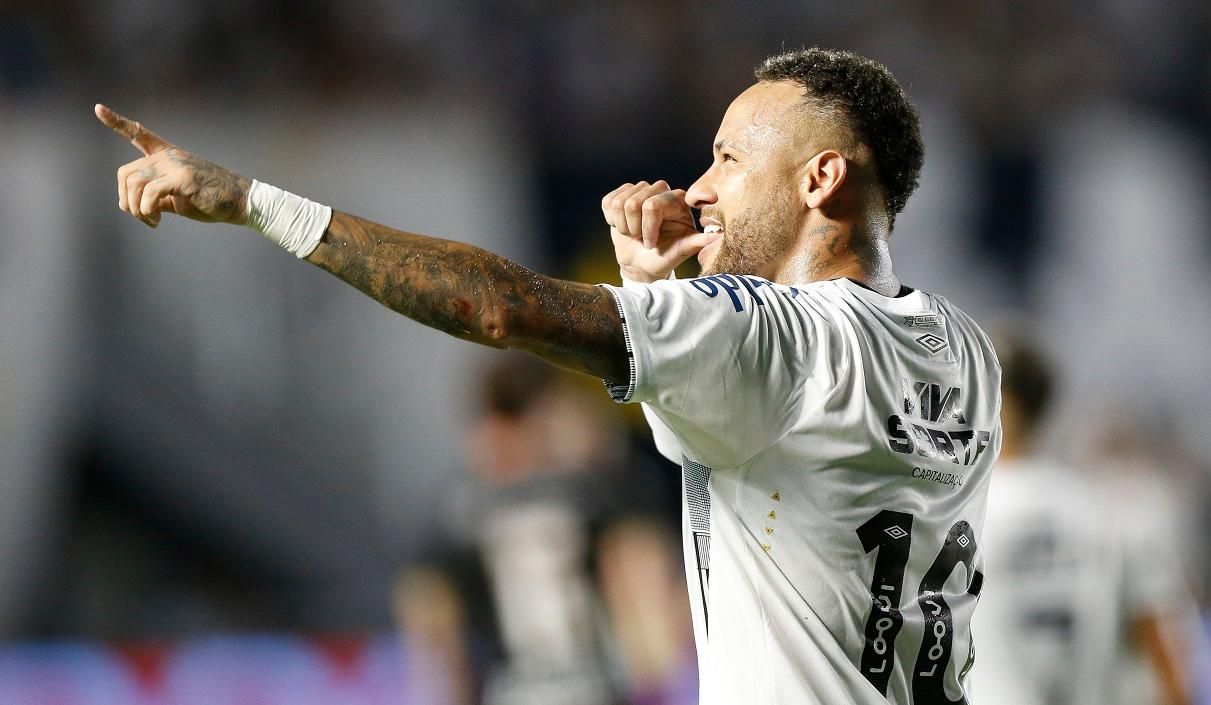 Неймар забив гол рукою Неймар забив гол рукою