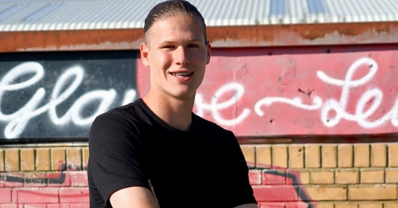 Артем Степанов поражает результативностью в юношеской команде Байера Артем Степанов поражает результативностью в юношеской команде Байера