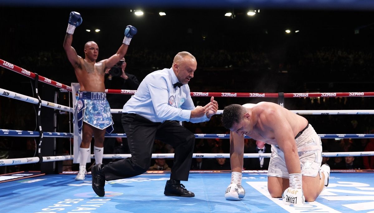 Уордли Хуни - результат боя, как завершился поединок, видео нокаута смотрите онлайн Уордли Хуни - результат боя, как завершился поединок, видео нокаута смотрите онлайн