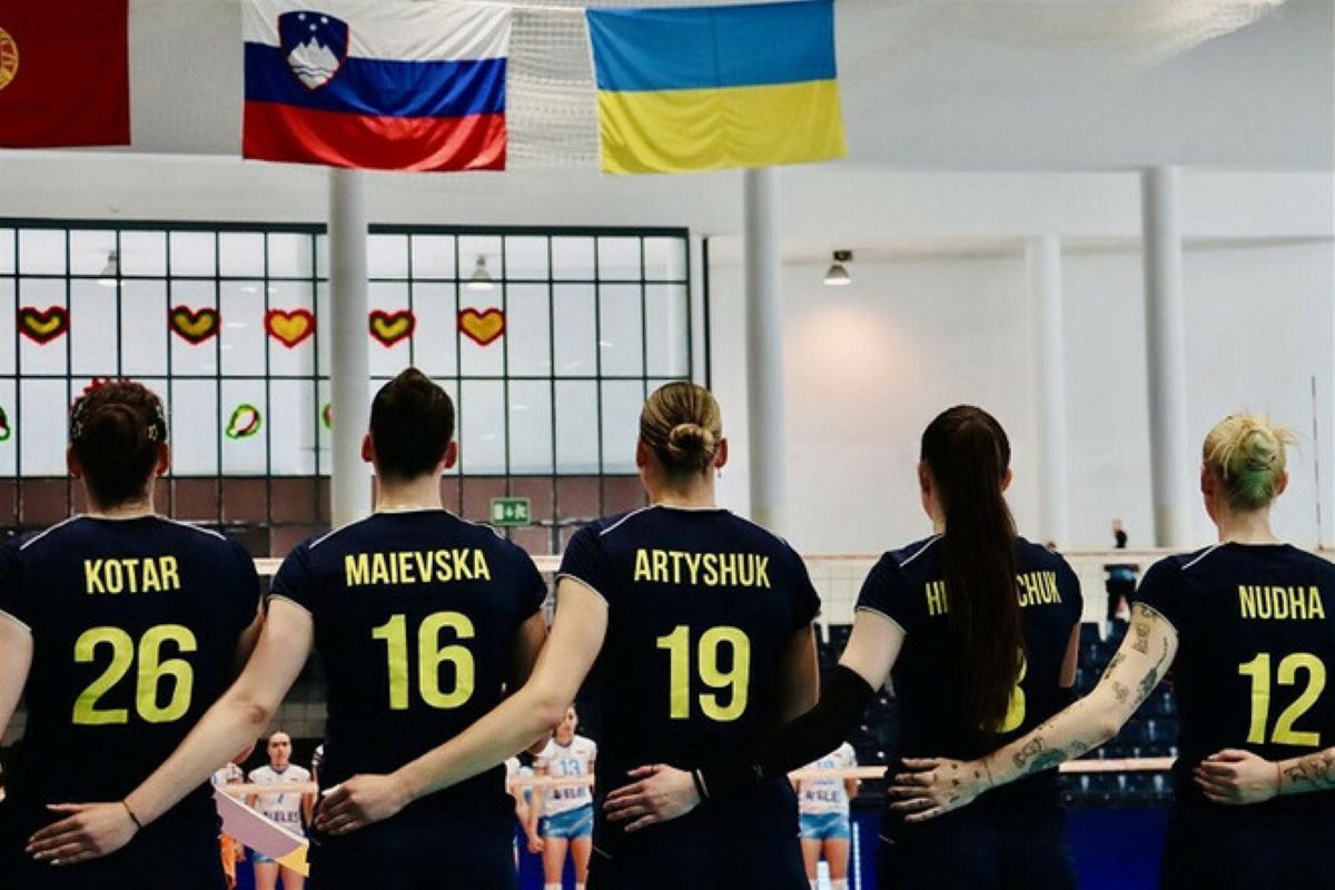 Волейболістки заспівали гімн Волейболістки заспівали гімн