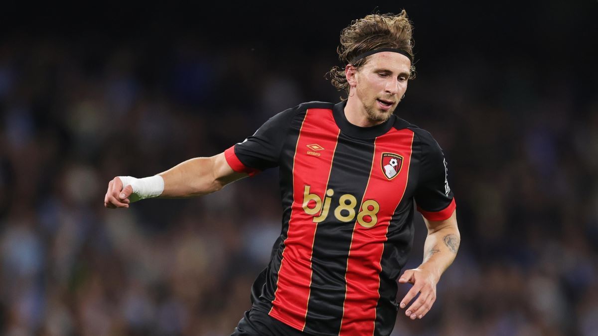 Забарний погодив контракт з ПСЖ Забарний погодив контракт з ПСЖ