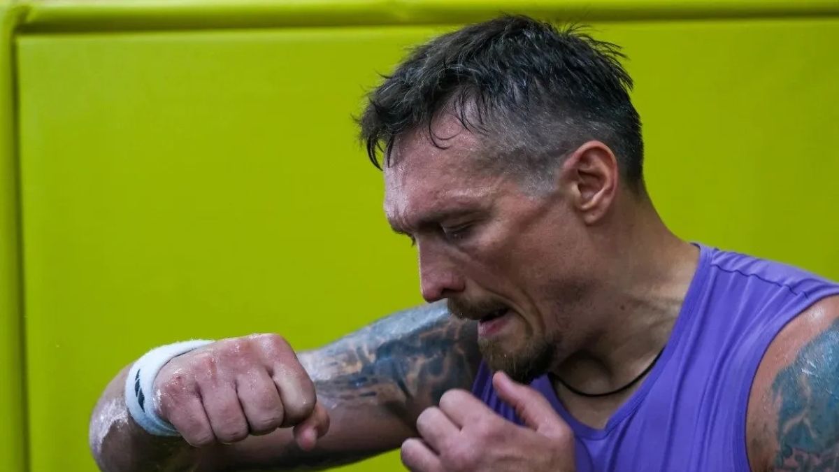 Усик о реванше из Дюбуа – боксер рассказал, как война в Украине влияет на подготовку Усик о реванше из Дюбуа – боксер рассказал, как война в Украине влияет на подготовку