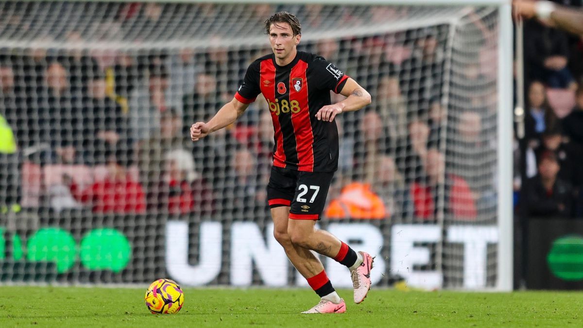 В борьбу за Забарного вмешались два клуба АПЛ В борьбу за Забарного вмешались два клуба АПЛ