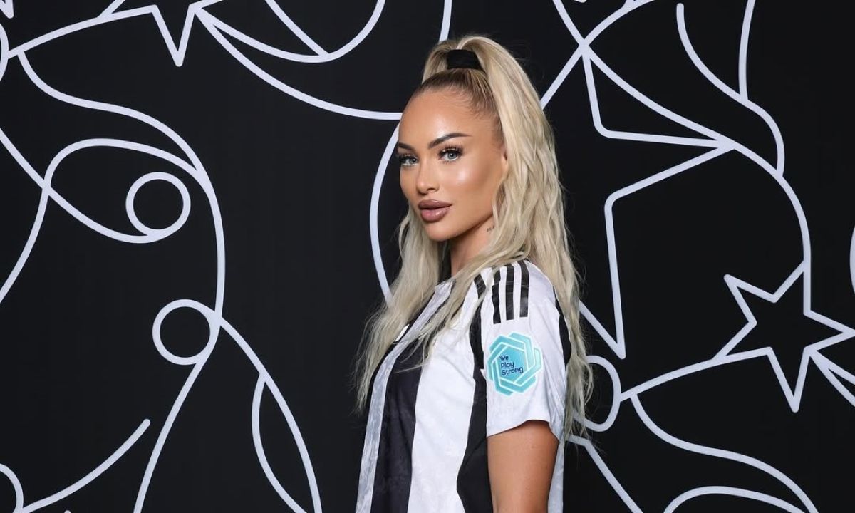 Аліша Леманн опублікувала фото з відпочинку - як виглядає футболістка Аліша Леманн опублікувала фото з відпочинку - як виглядає футболістка