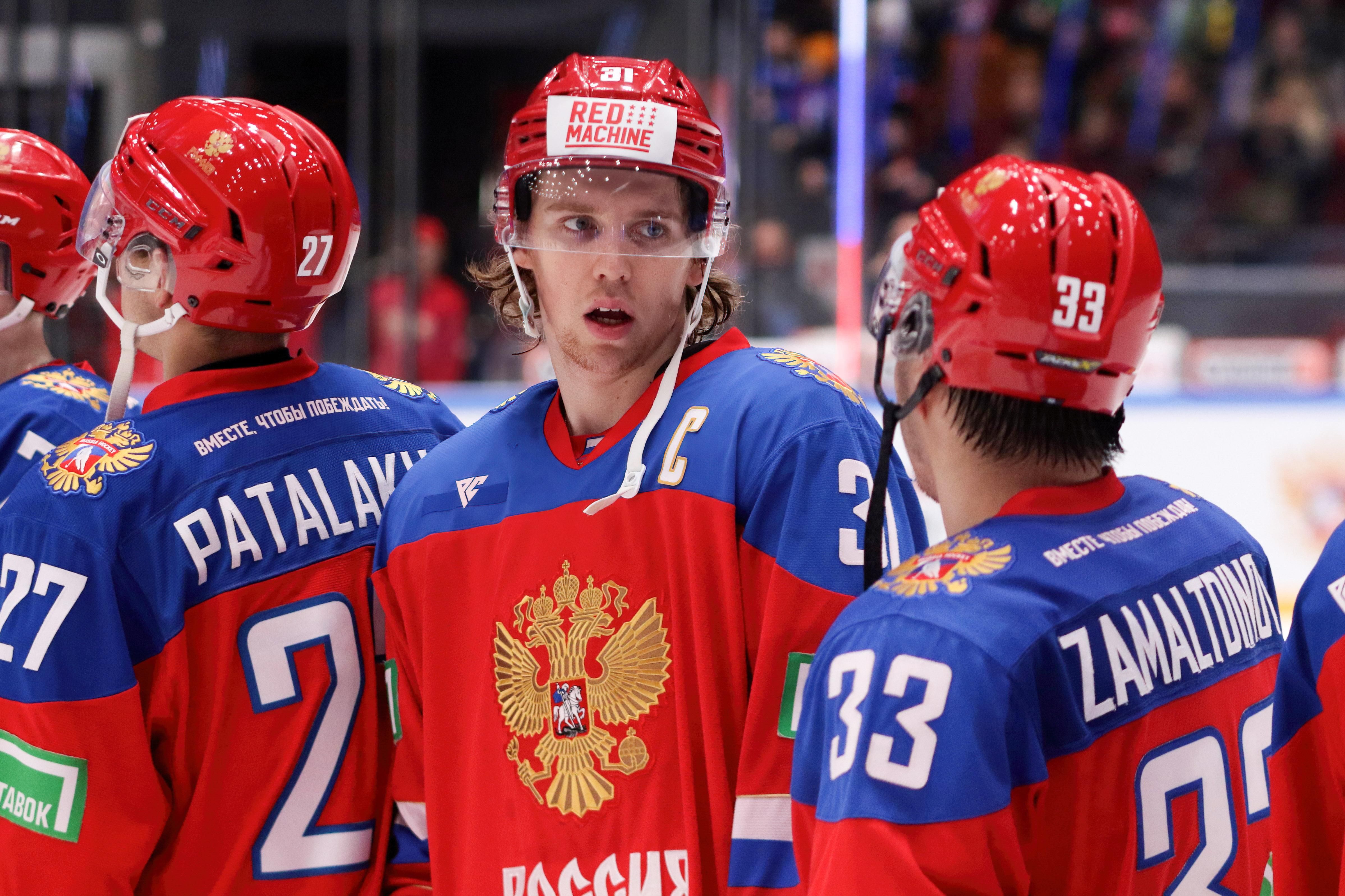 Россияне устроили истерику Россияне устроили истерику