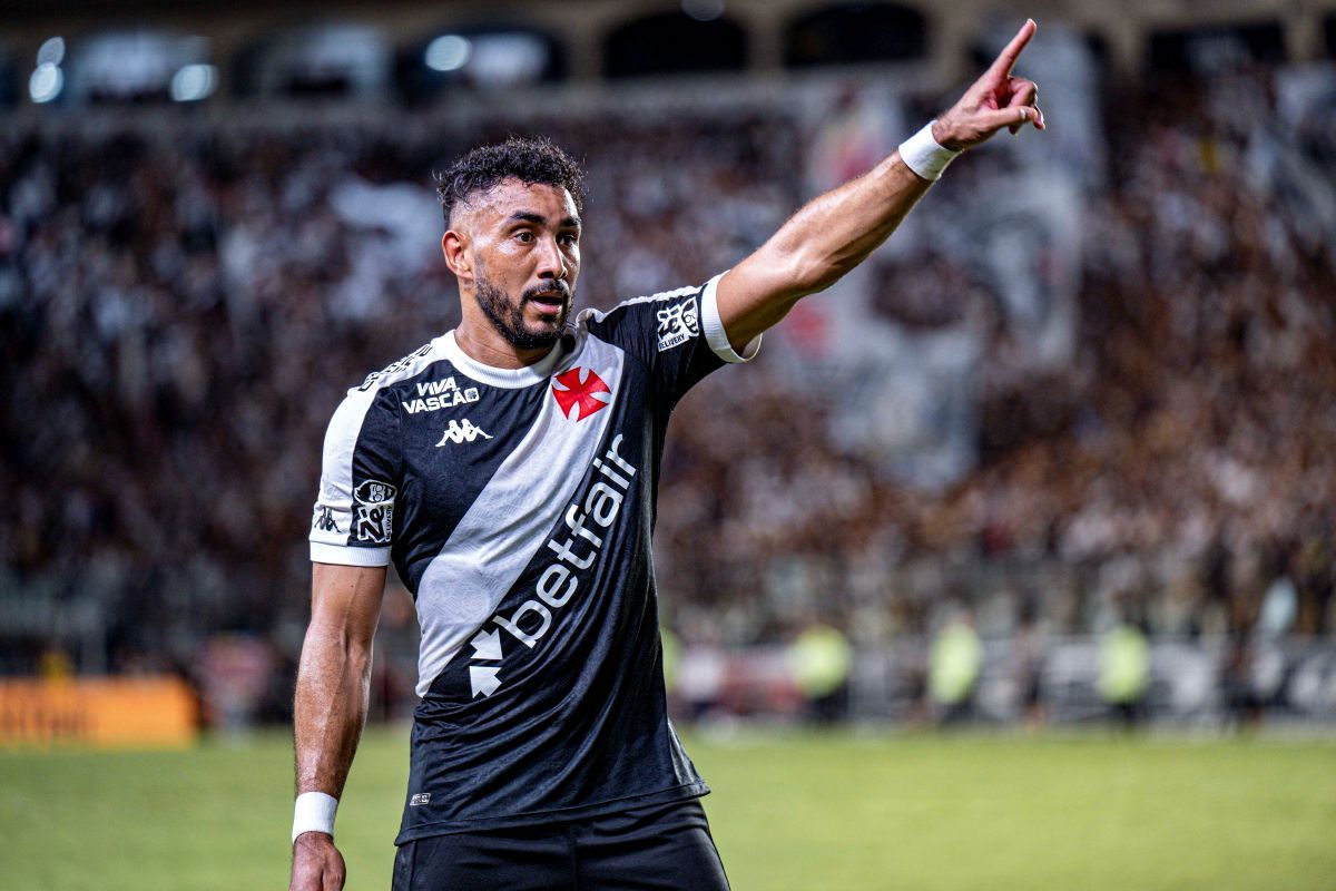 Пайє звинуватили у насильстві Пайє звинуватили у насильстві