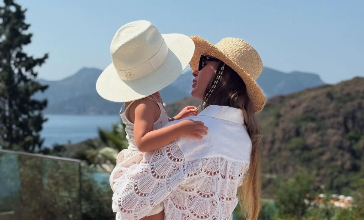 Элина Свитолина с дочкой - украинская теннисистка поделилась видео с отдыха Элина Свитолина с дочкой - украинская теннисистка поделилась видео с отдыха