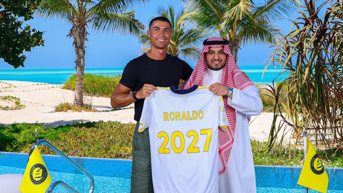 Кріштіану Роналду продовжив контракт з Аль-Насром - який термін нової угоди Кріштіану Роналду продовжив контракт з Аль-Насром - який термін нової угоди