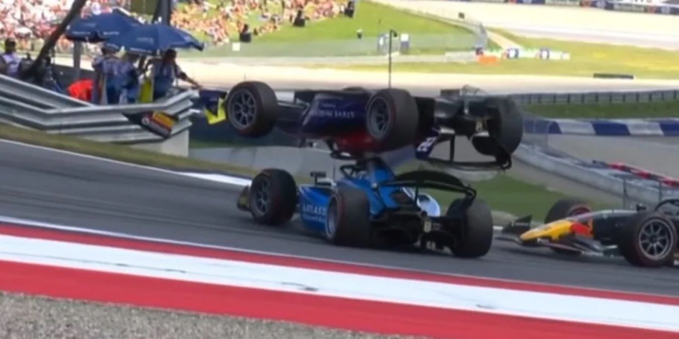 Спринт Формули-2 на Гран-прі в Австрії розпочався з аварії - відео дивіться онлайн Спринт Формули-2 на Гран-прі в Австрії розпочався з аварії - відео дивіться онлайн