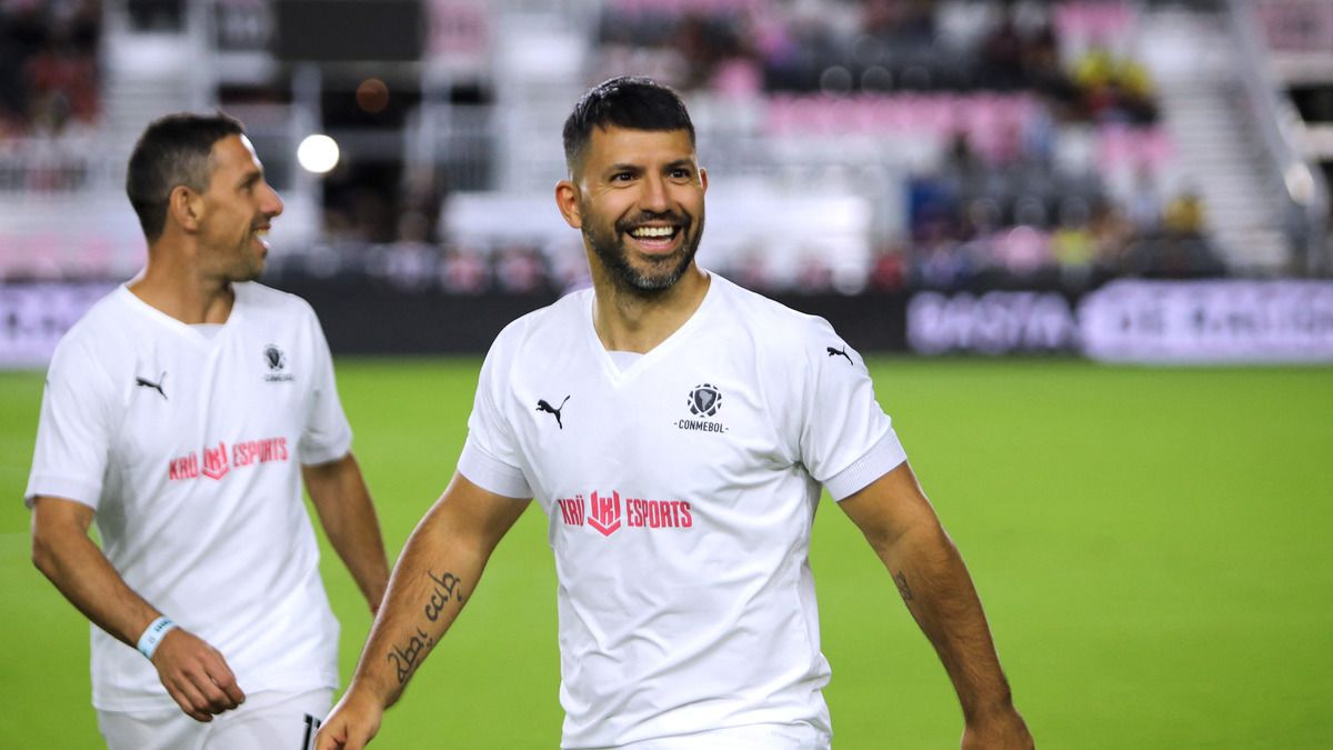 Серхио Агуэро напоил сына Сергея Кривцова - забавная история экс-защитника Шахтера Серхио Агуэро напоил сына Сергея Кривцова - забавная история экс-защитника Шахтера