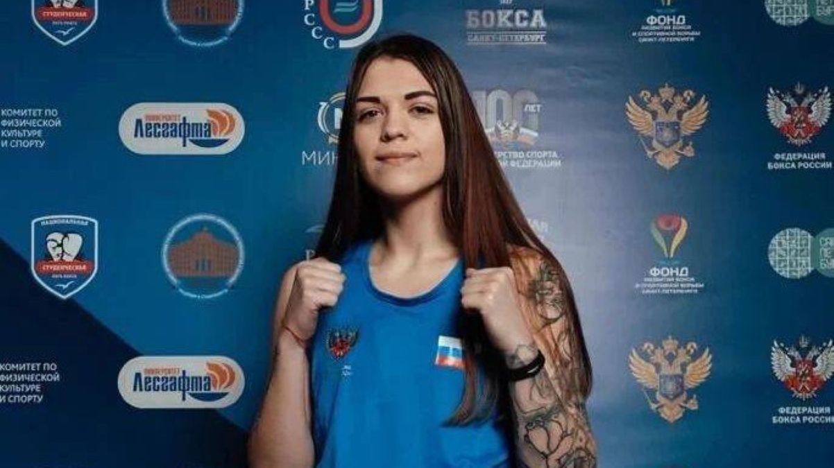 Анастасія Лучкіна накурила орангутанга у Криму - що відомо про скандал у зоопарку Анастасія Лучкіна накурила орангутанга у Криму - що відомо про скандал у зоопарку