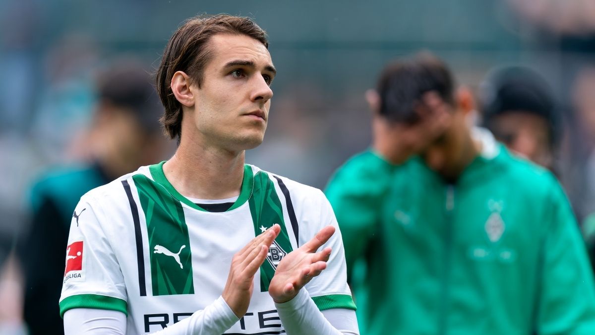 Флориан Нойхаус в нетрезвом состоянии высмеял руководство Боруссии Менхегладбах Флориан Нойхаус в нетрезвом состоянии высмеял руководство Боруссии Менхегладбах