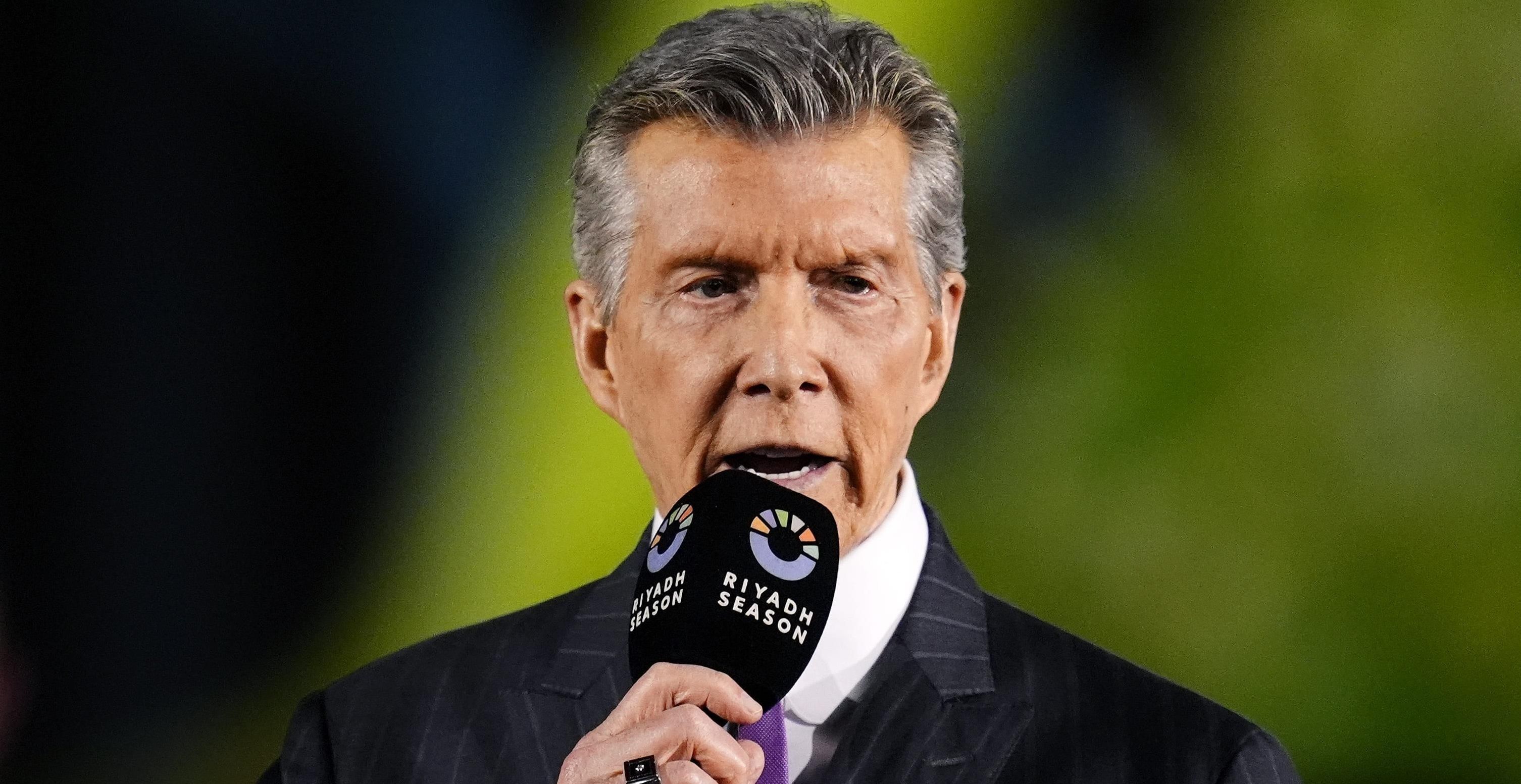 Майкл Баффер оголошуватиме гравців на Клубному чемпіонаті світу Майкл Баффер оголошуватиме гравців на Клубному чемпіонаті світу