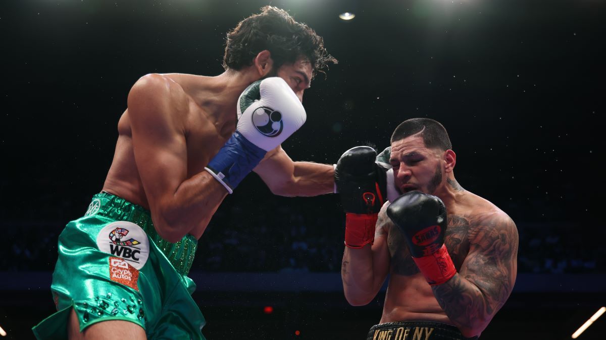 Шираз нокаутировал Берлангу Шираз нокаутировал Берлангу