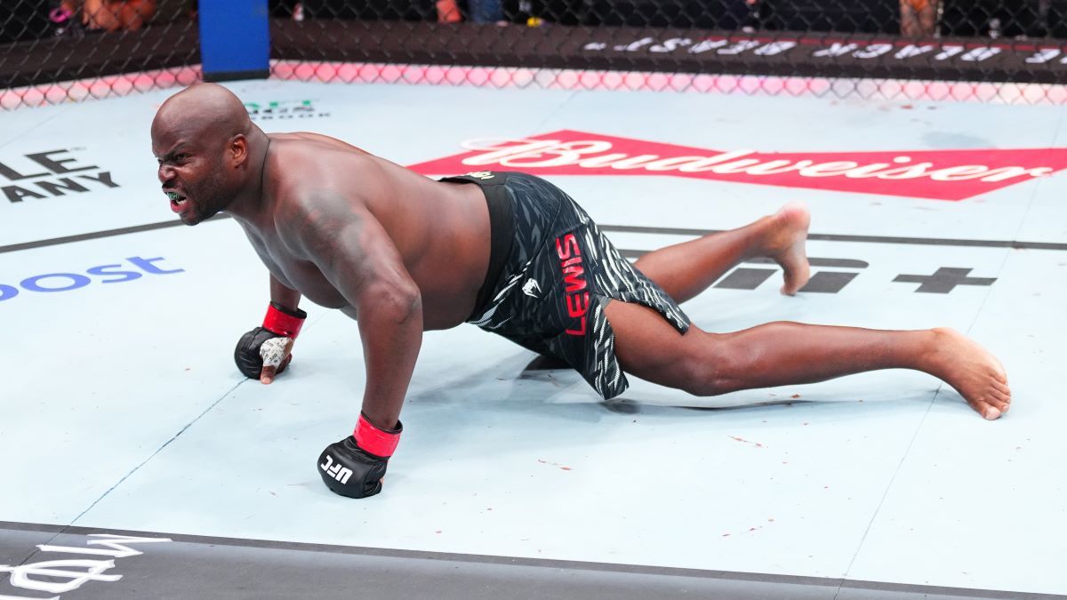 Перформанс Дерріка Льюїса після перемоги над Тейшейрою