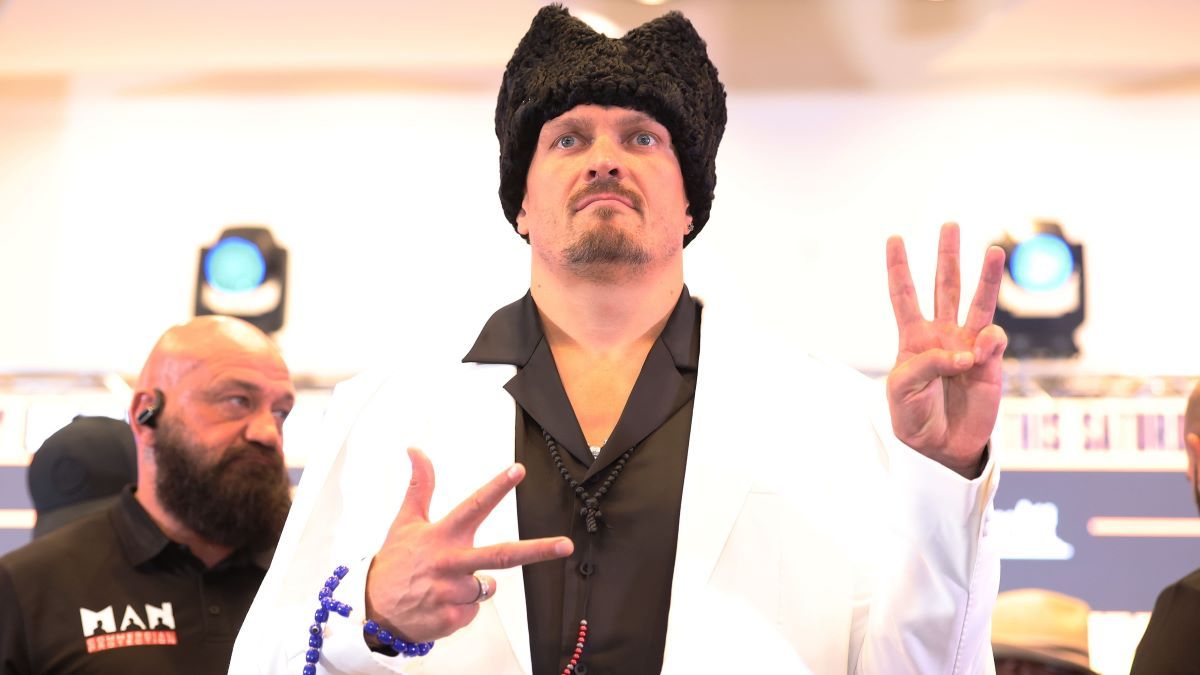 Последнее обращение Усика перед битвой с Дюбуа Последнее обращение Усика перед битвой с Дюбуа