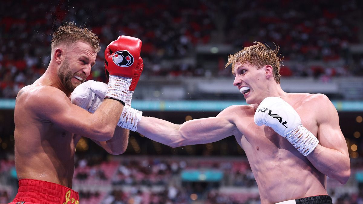 Лапин - Эдмонсон - результат боя в андеркарде Усик - Дюбуа 19 июля 2025 года