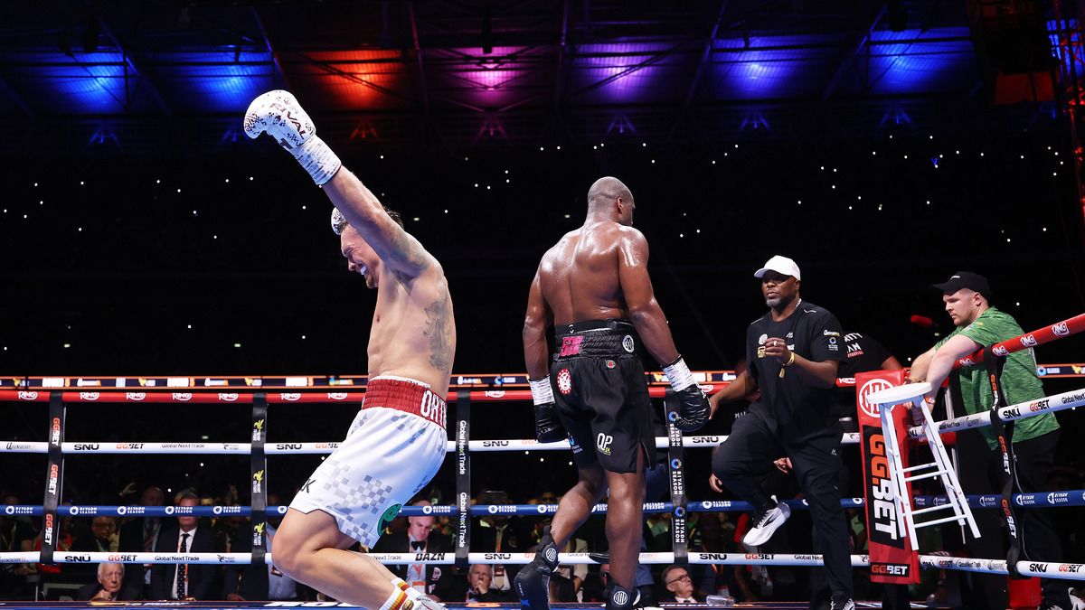 Усик Дюбуа - як український боксер відреагував на перемогу Усик Дюбуа - як український боксер відреагував на перемогу