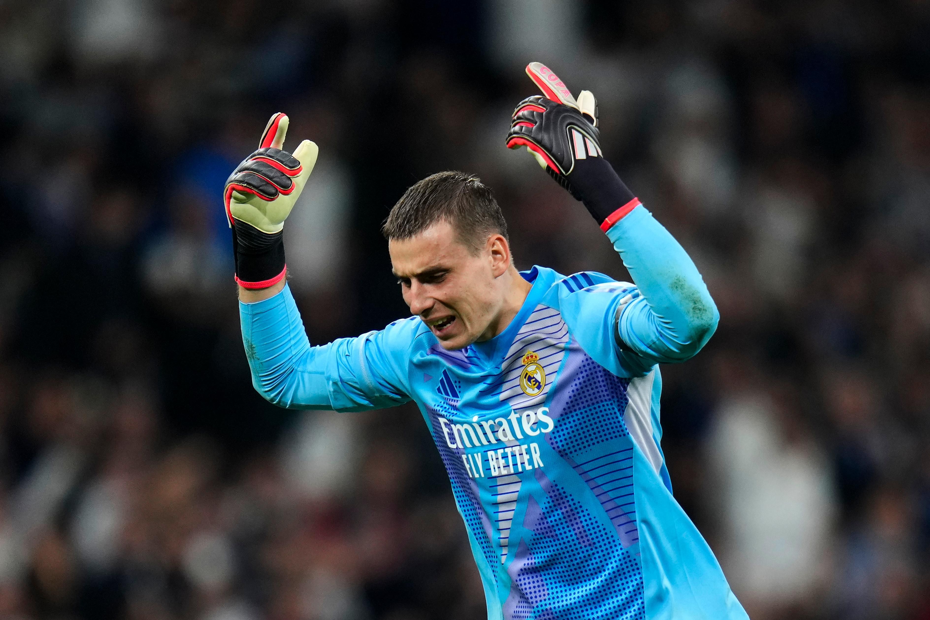 Галатасарай о Лунине Галатасарай о Лунине