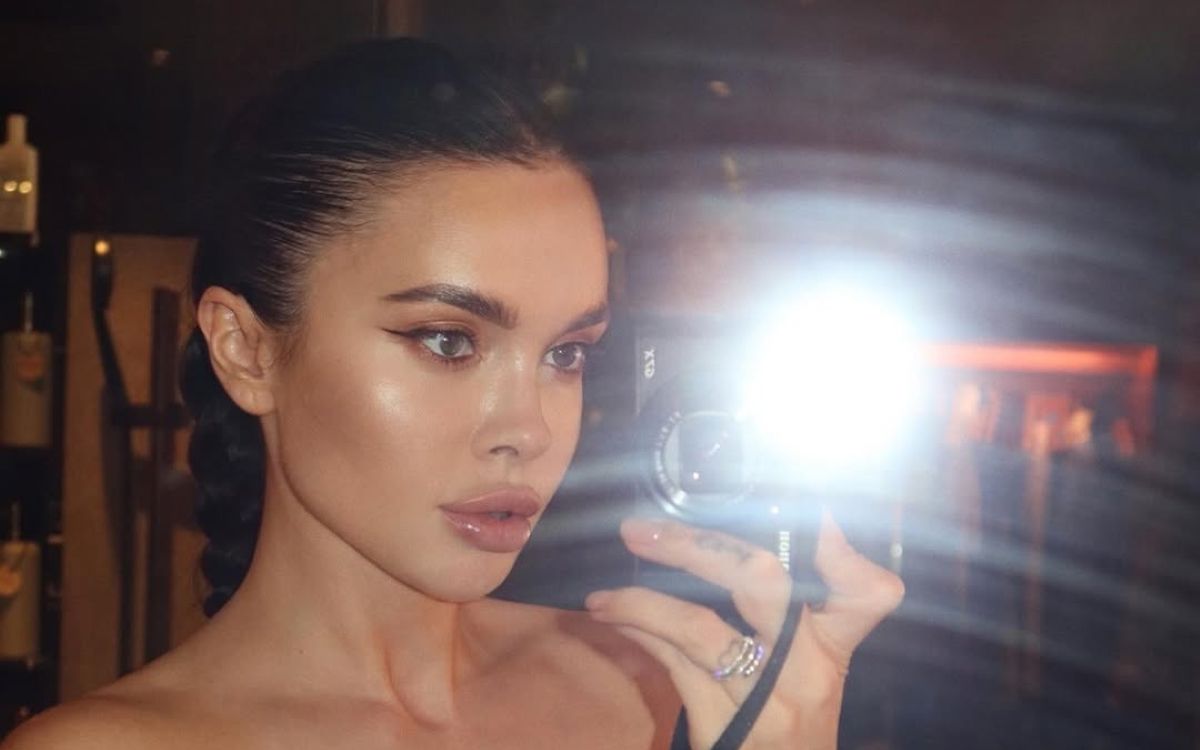 Ексдружина Артема Кравця Анна Кравець опублікувала пікантні фото з відпочинку