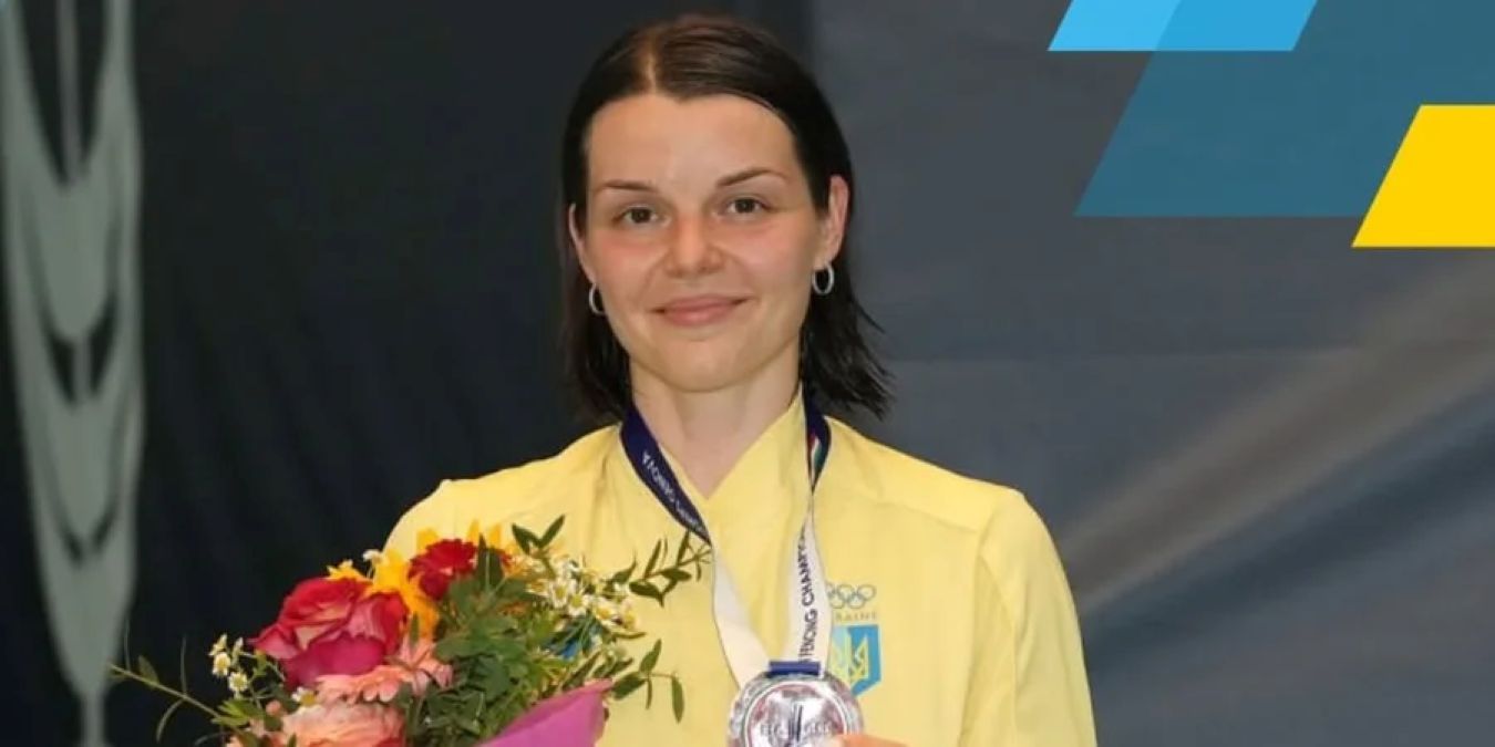 Комащук отказалась от фото с россиянкой Комащук отказалась от фото с россиянкой