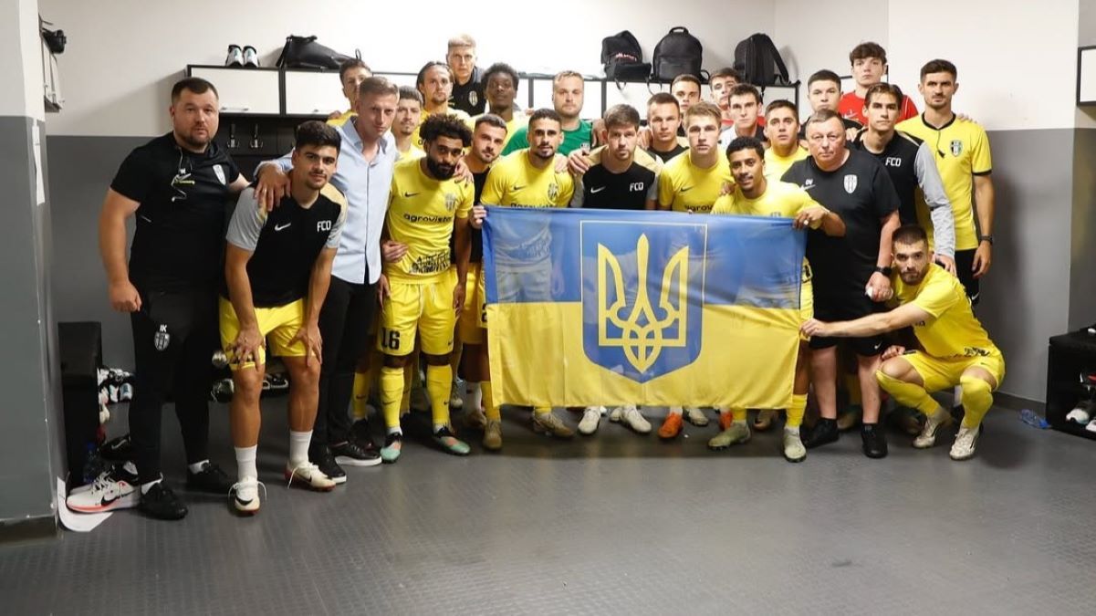 Олександрії заборонили вийти на гру ЛК з прапором України Олександрії заборонили вийти на гру ЛК з прапором України