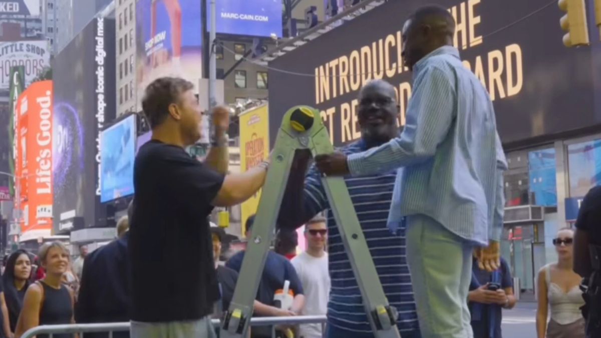 Легенда принял участие в ролике украинца Легенда принял участие в ролике украинца