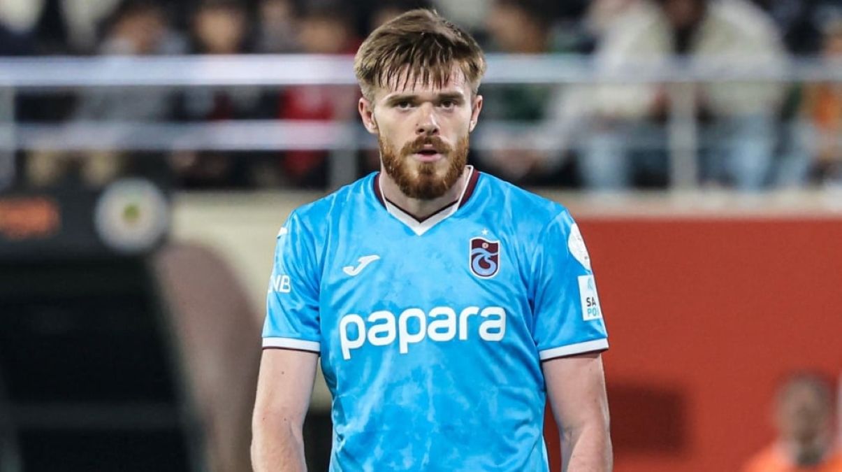 Арсеній Батагов покине Трабзонспор - український захисник може опинитись в Англії 