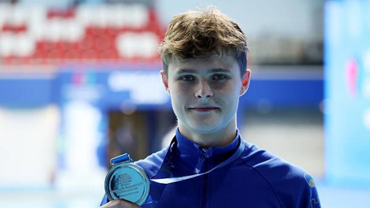 Алексей Середа выиграл серебро ЧМ-2025 по прыжкам в воду Алексей Середа выиграл серебро ЧМ-2025 по прыжкам в воду