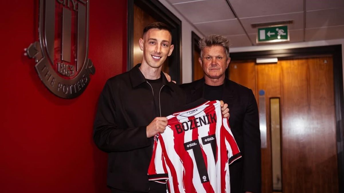 Боженик отказался играть в России из-за войны против Украины Боженик отказался играть в России из-за войны против Украины