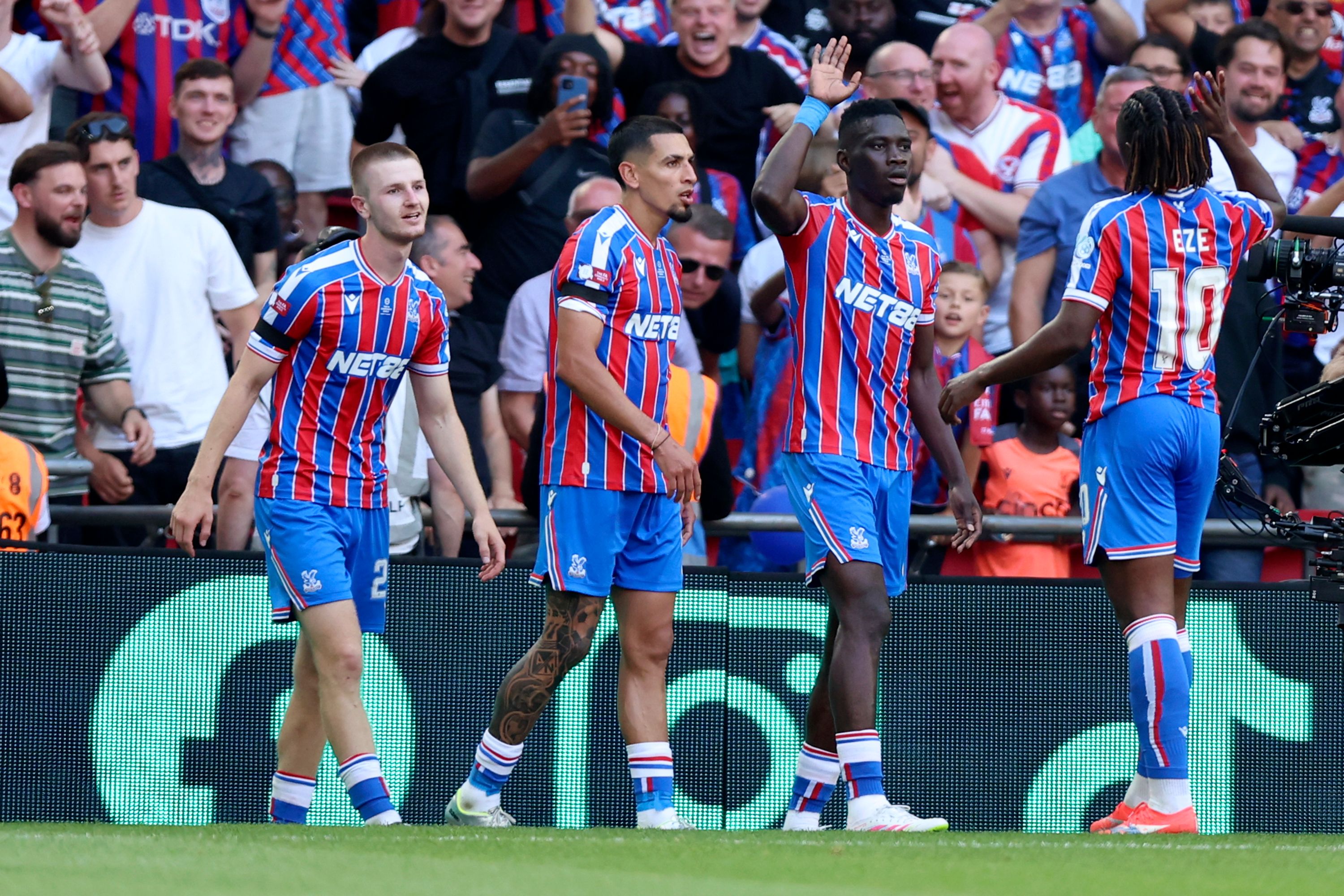 Кристал Пэлас стал победителем Суперкубка Англии - Sport News 24