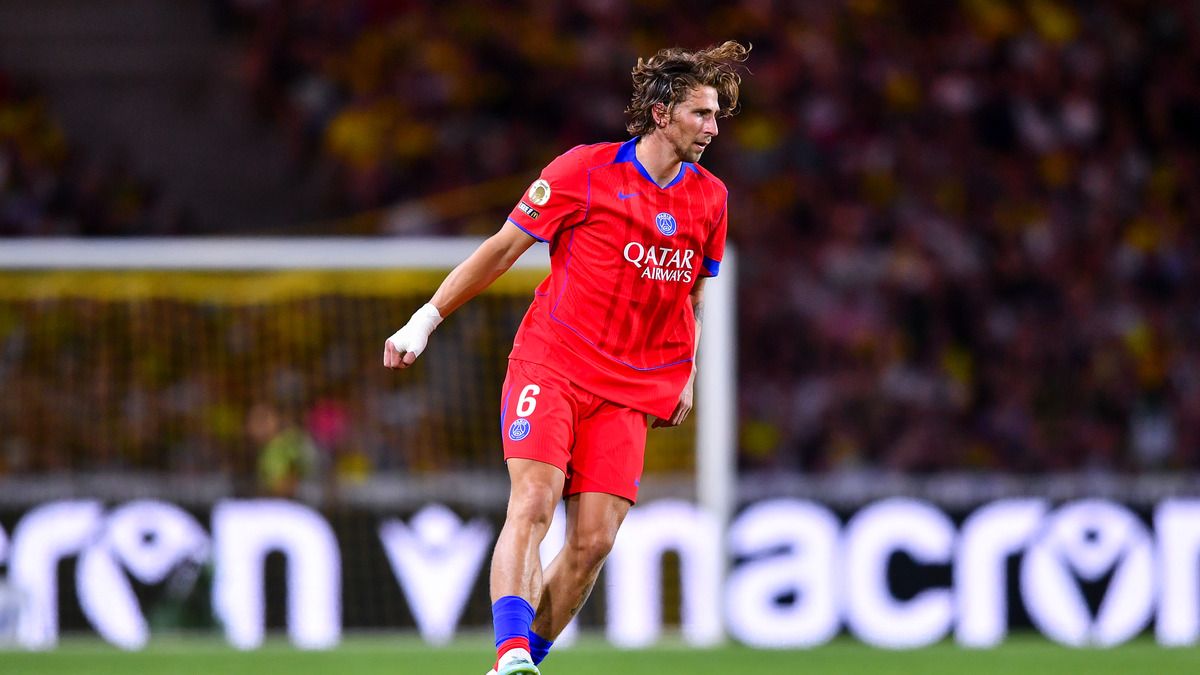 Дебют Забарного - как сыграл украинец в матче 1 тура Лиги 1 Нант - ПСЖ Дебют Забарного - как сыграл украинец в матче 1 тура Лиги 1 Нант - ПСЖ