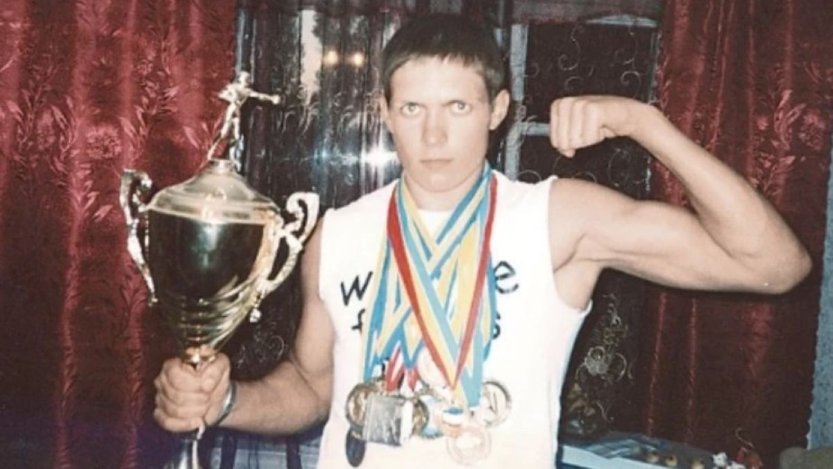 Кому Усик програвав в аматорах Кому Усик програвав в аматорах