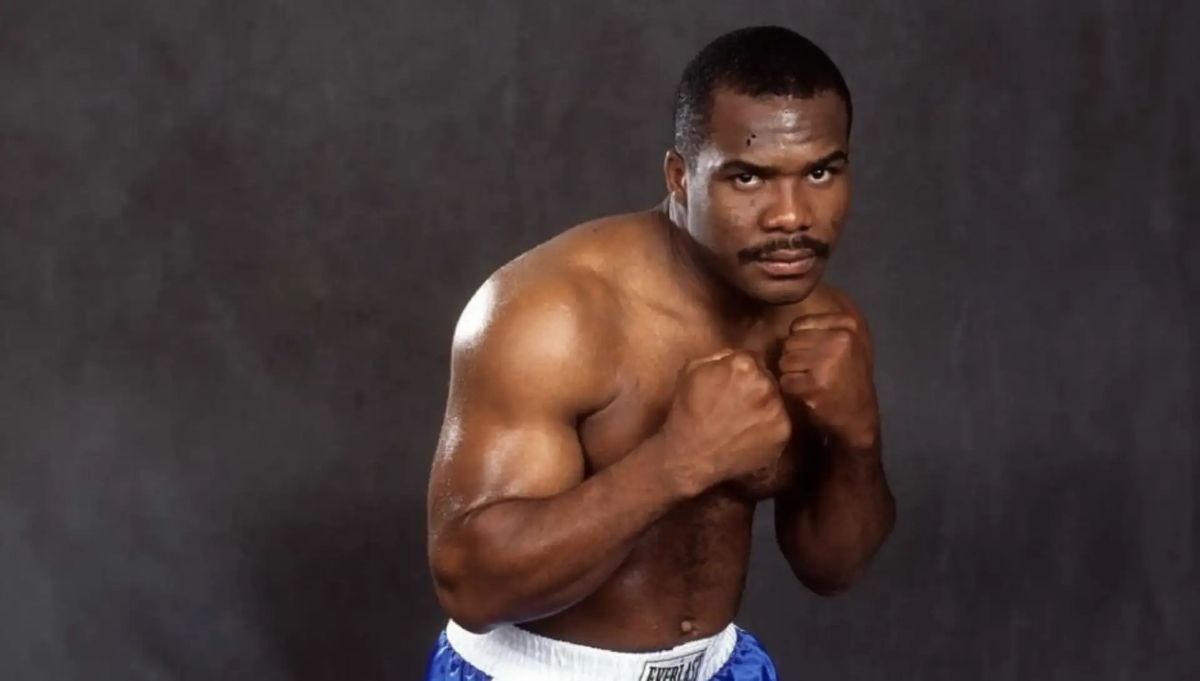 Олександр Усик отримав виклик від Айка Ібеабучі, який повернувся у бокс у 52 роки