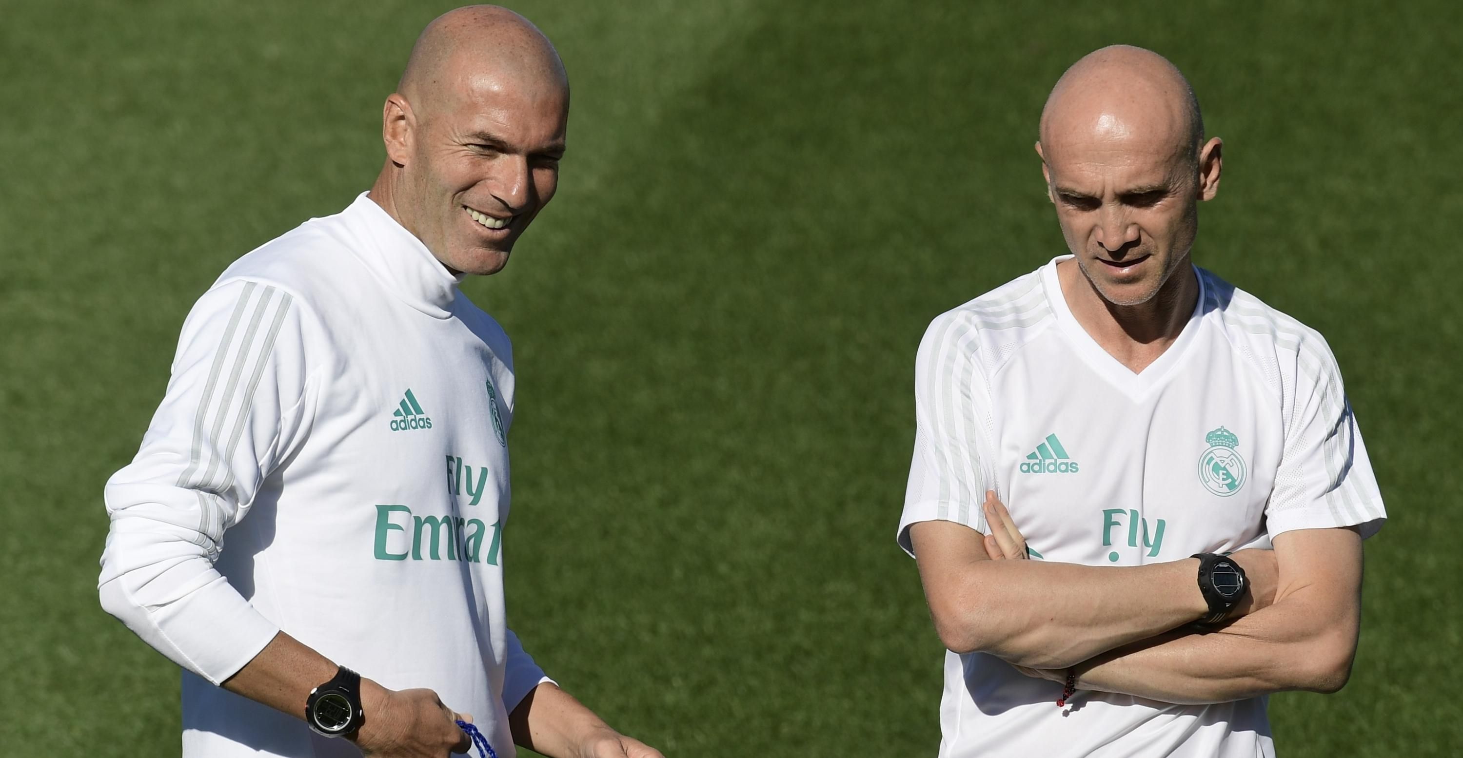 Давид Беттони (справа) был ассистентом Зинедина Зидана в Реале Давид Беттони (справа) был ассистентом Зинедина Зидана в Реале