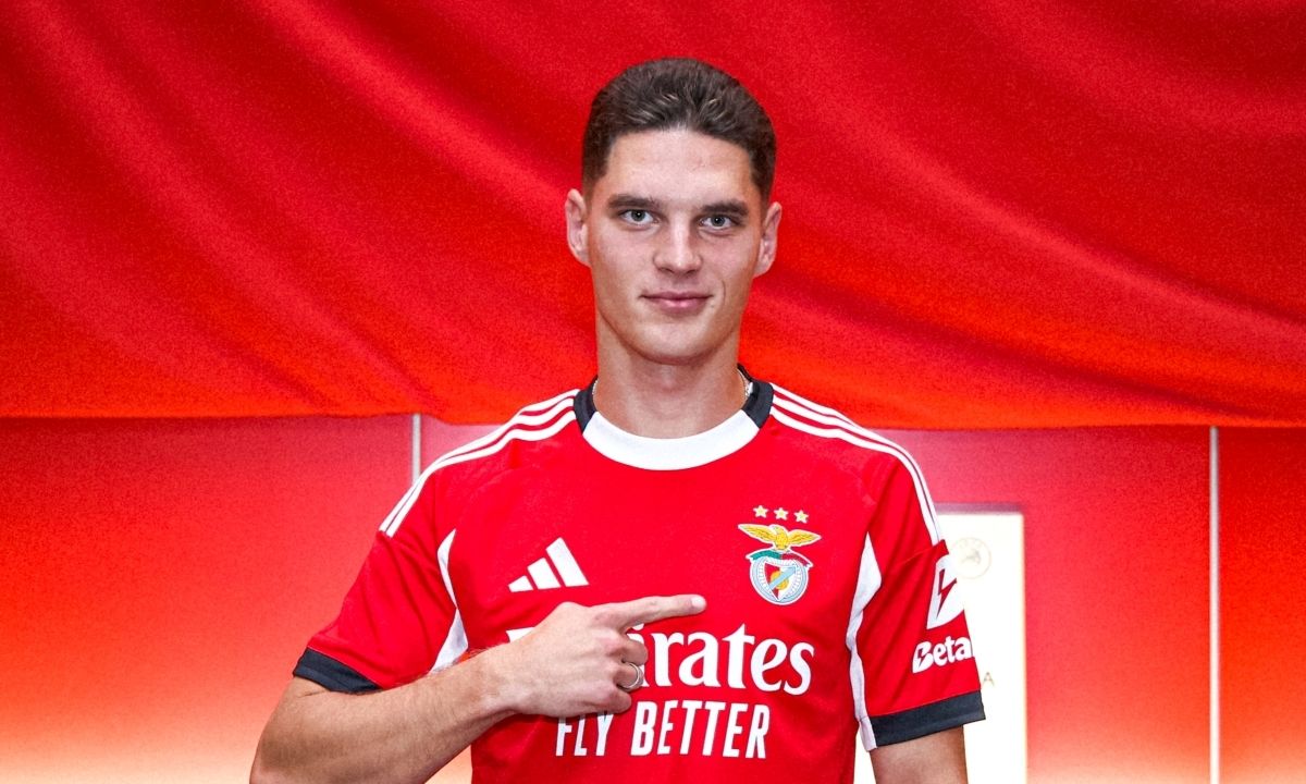 Георгій Судаков – гравець Бенфіки