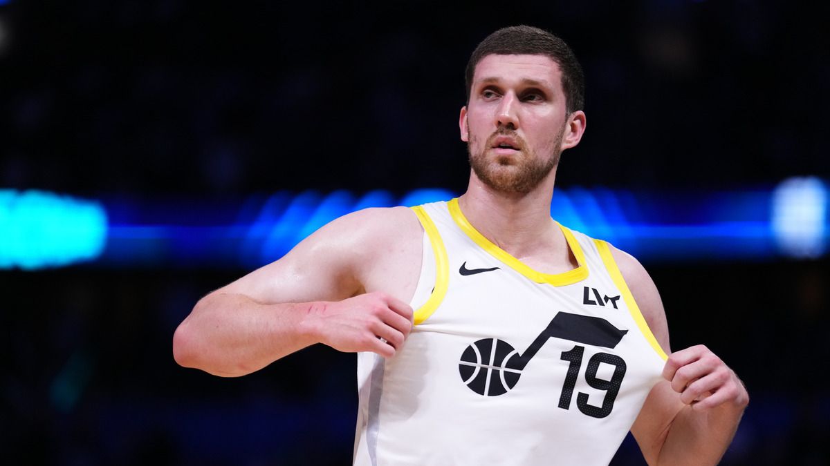 Скандал у баскетболі - як Михайлюк відреагував на слова Багатскіса про виродків Скандал у баскетболі - як Михайлюк відреагував на слова Багатскіса про виродків