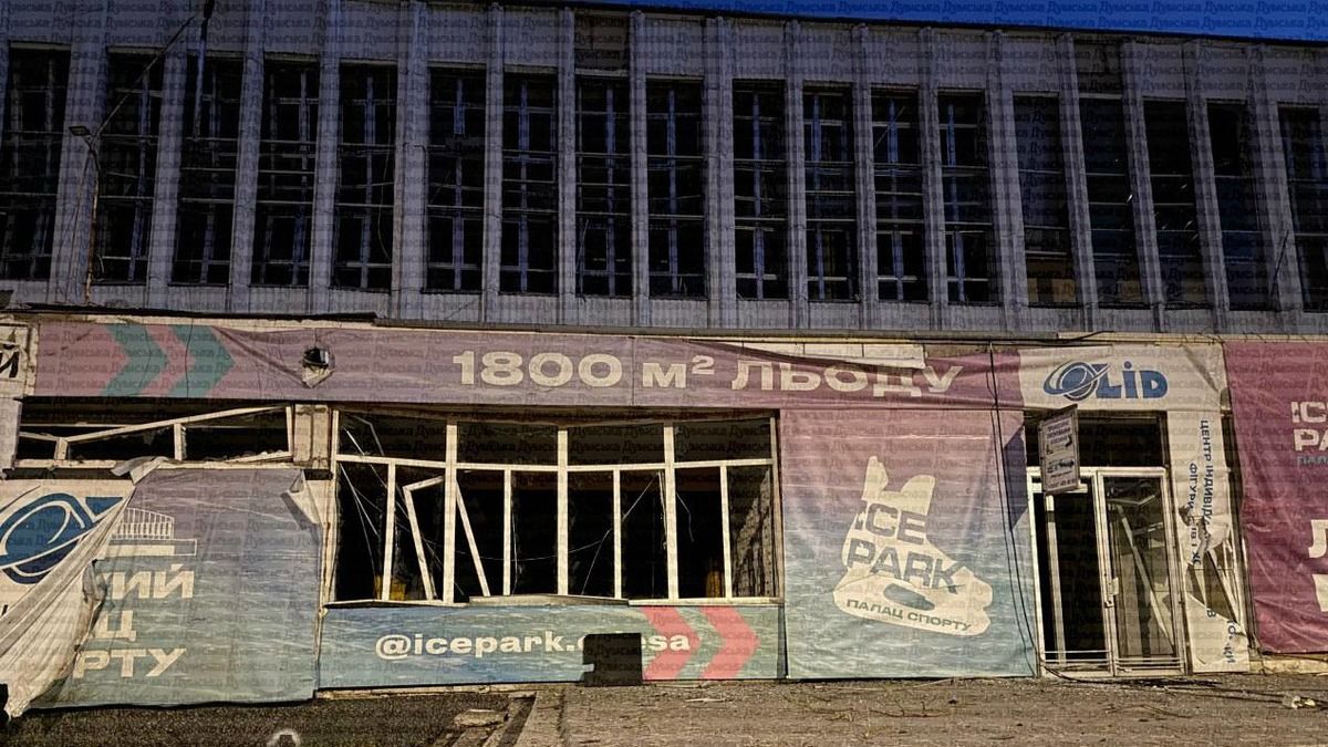 Удар по Одессе 7 сентября - в результате атаки пострадал Дворец спорта - фото Удар по Одессе 7 сентября - в результате атаки пострадал Дворец спорта - фото