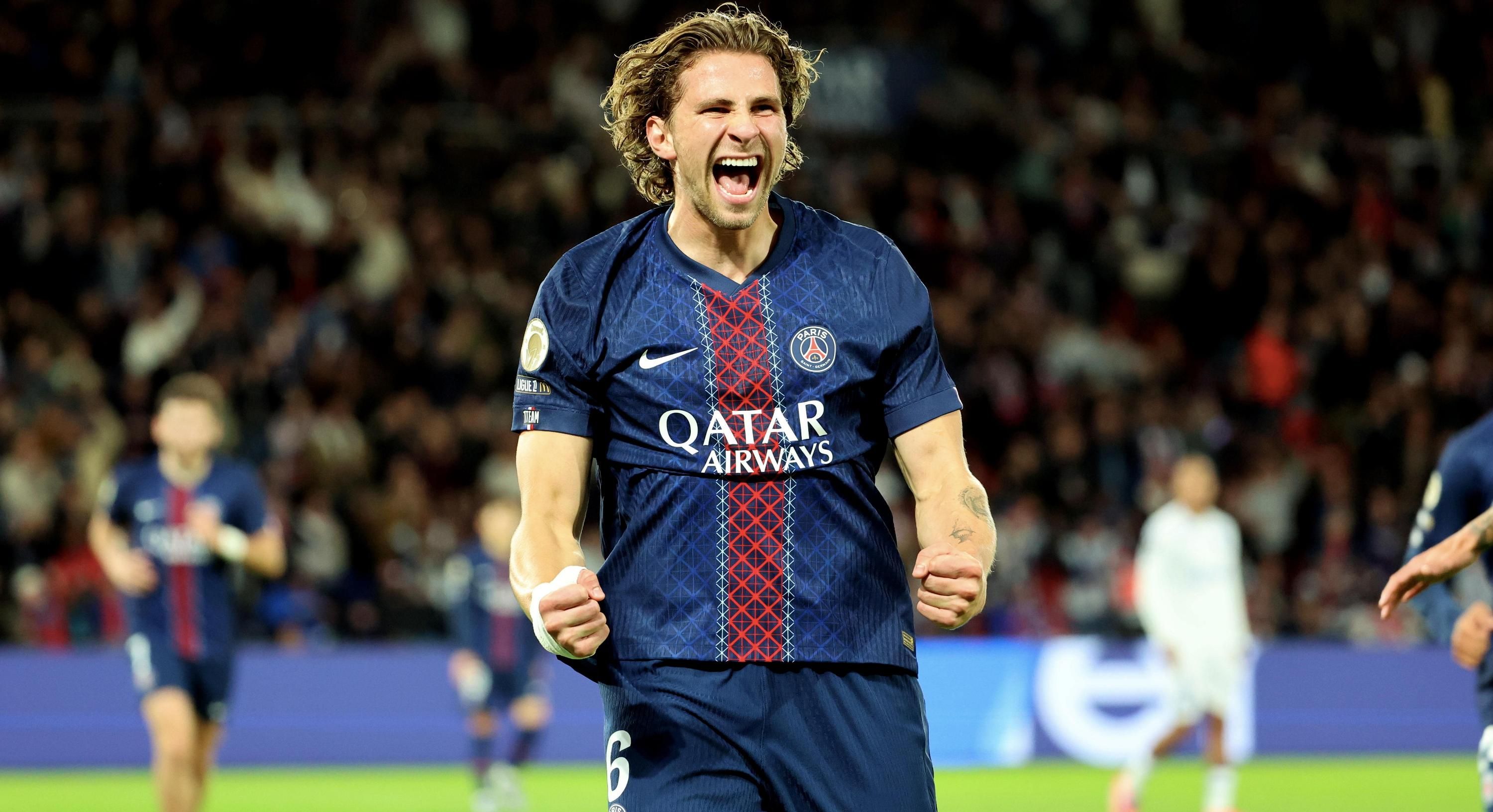 Илья Забарный забил в матче ПСЖ – Осер Илья Забарный забил в матче ПСЖ – Осер