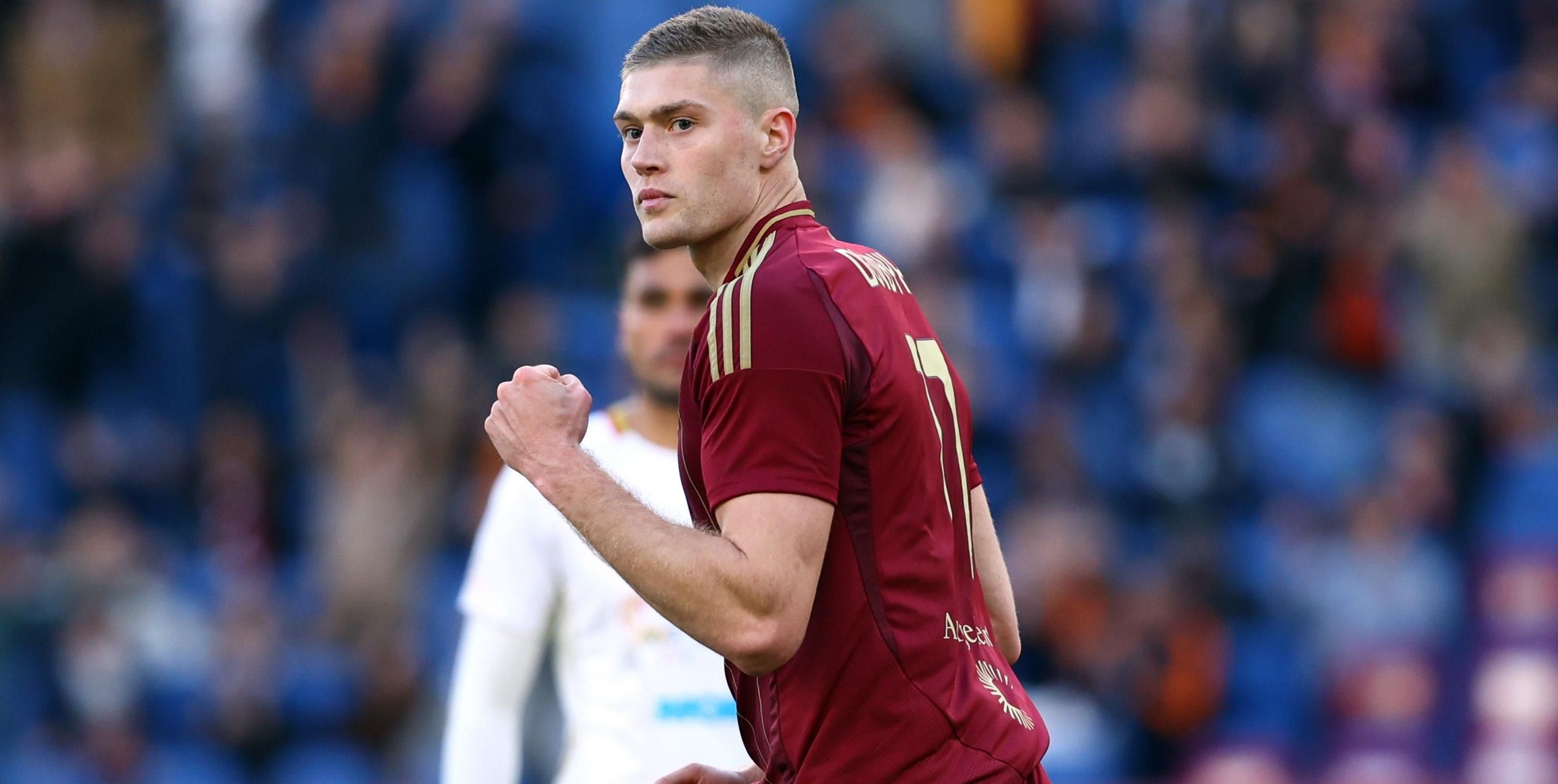 Артем Довбик наконец-то забил за Рому Артем Довбик наконец-то забил за Рому