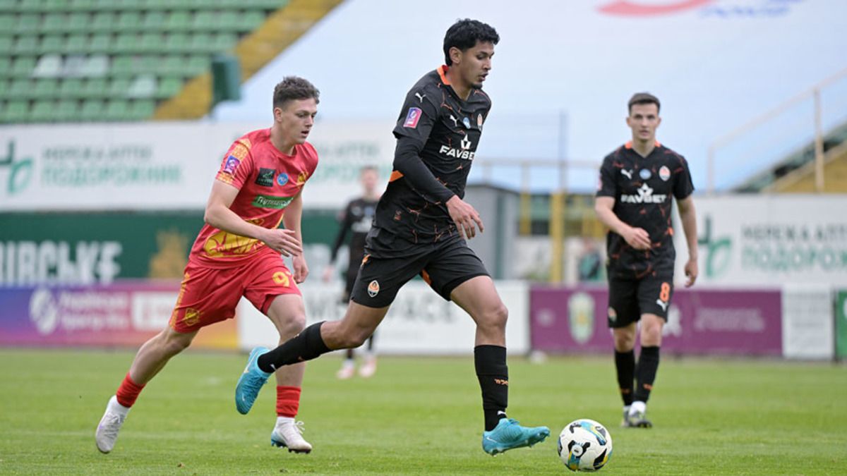 Шахтер отреагировал на вызов Диего Арройо в сборную Боливии на матч с Россией Шахтер отреагировал на вызов Диего Арройо в сборную Боливии на матч с Россией