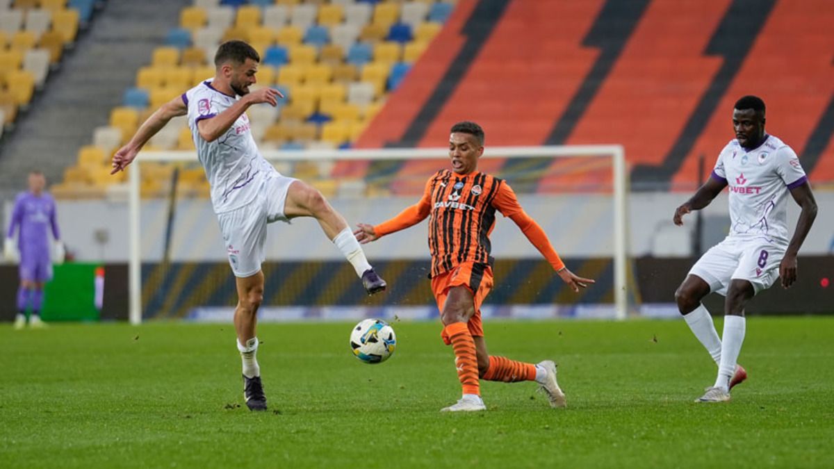 Шахтер - ЛНЗ - результат матча, видео голов и обзор игры 5 октября 2025 года