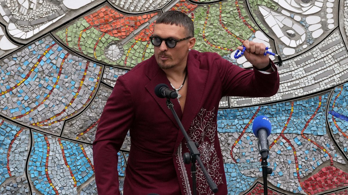 Усик може провести бій на голих кулаках - яку пропозицію отримав боксер Усик може провести бій на голих кулаках - яку пропозицію отримав боксер