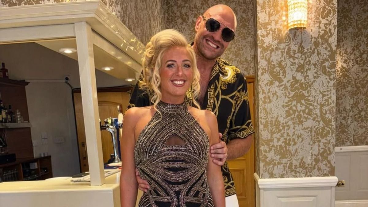 Тайсон Ф'юрі - дружина боксера повідомила, чи відбудеться повернення на ринг Тайсон Ф'юрі - дружина боксера повідомила, чи відбудеться повернення на ринг