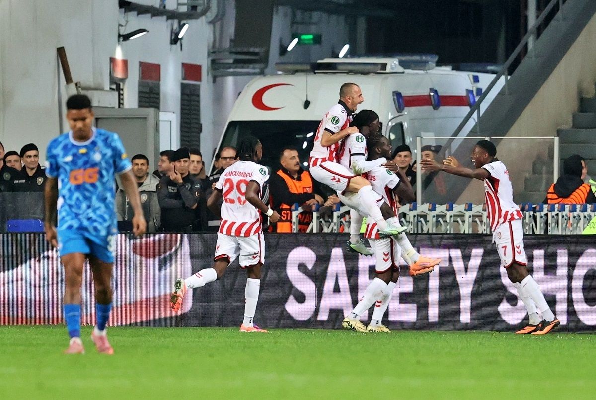 Самсунспор – Динамо: результат матча и видео голов Самсунспор – Динамо: результат матча и видео голов