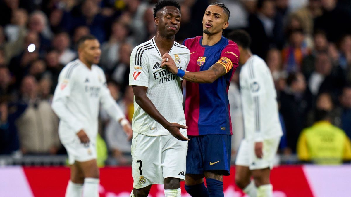 Реал Барселона - онлайн пряма трансляція футболу Реал Барселона - онлайн пряма трансляція футболу